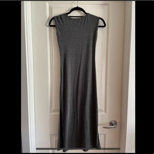 Midi dress with side slit